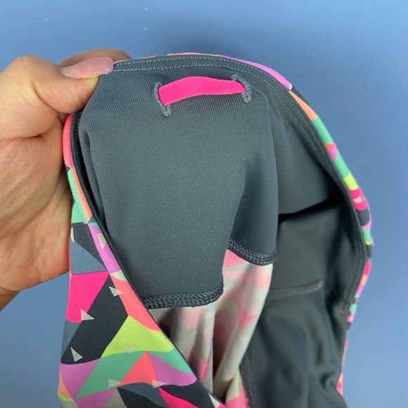 Victoria Secret VSX Sport Leggings Size Medium - Picture 8 of 8